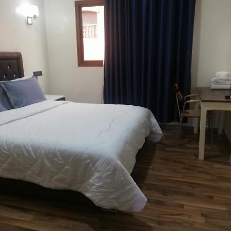 Hotel School Ersat Азру Экстерьер фото
